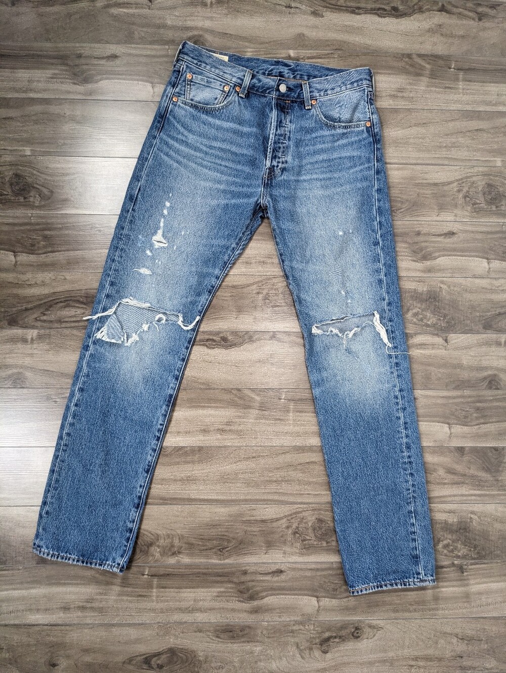 Levis 501 '93 Jeans Size W32 L34 Medium Blue Distressed Button Fly 100% cotton